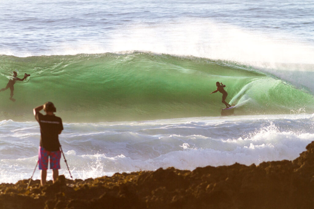 The Ericeira World Surfing Reserve is managed by a local management council, which seeks to maintain the ecosystem services, care for marine life, and encourage the continuous and responsible enjoyment of the local coasts for all users. Photo: Henrique Casinhas. 