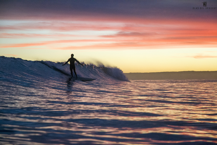 Cabo Polonio National Park has three areas of importance: Playa del Sur (Mansa), with several lefts and right-hand waves when influenced by the south swell and winds; Playa Brava also has left and right-hand waves when eastern swells arrive; and Playa La Calavera (Punta de Rocas), has a fairly consistent right-hand wave, influenced by the southeast swell, and a rocky bottom that makes it the most dangerous wave in the country. Photo: Martín Corsino.